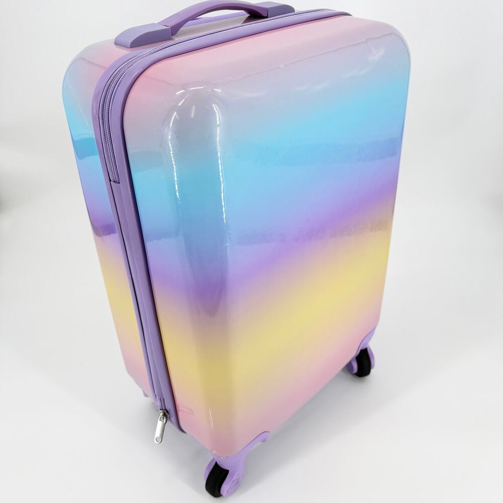 Crckt Kids Hardside CarryOn Spinner Suitcase Pastel Hardshell Luggage 20” Travel